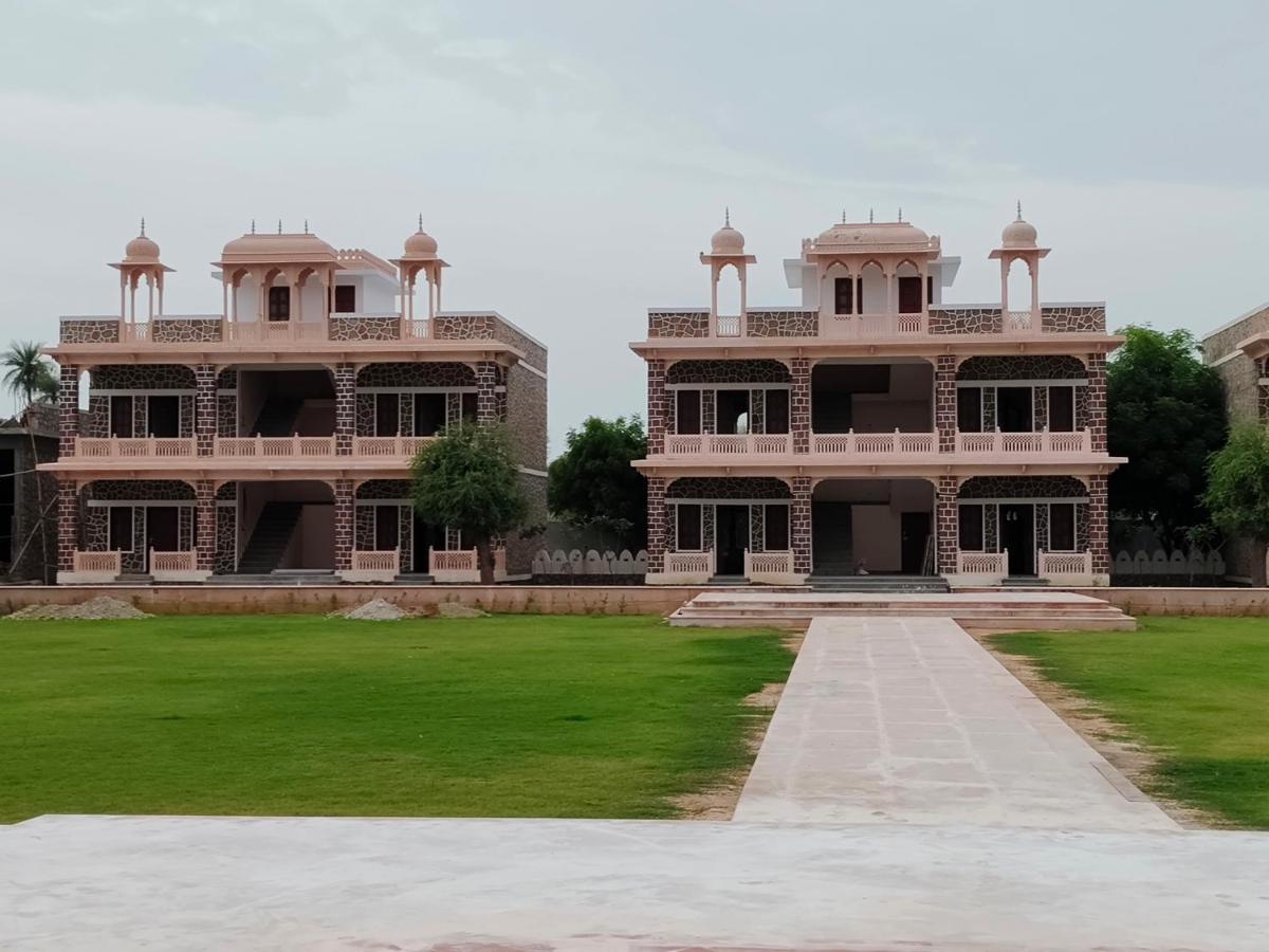 Bhanwar Singh Palace ジャイプール エクステリア 写真
